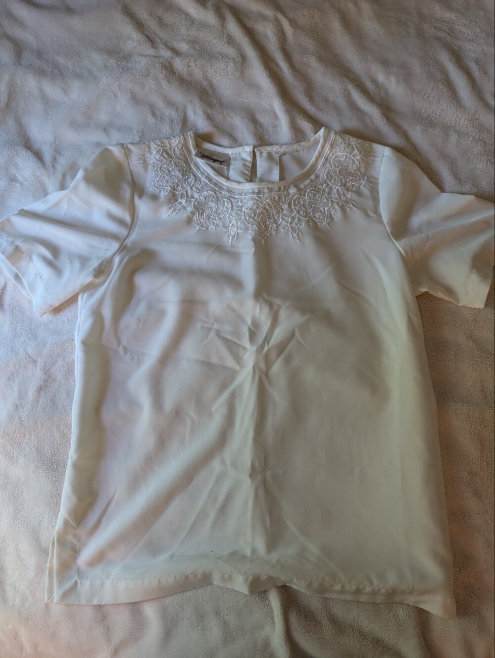 Worthington White Short Sleeve Blouse